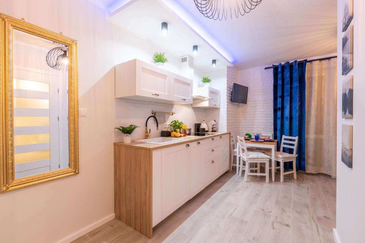 Apartament Kasztelan Lägenhet Ustrzyki Dolne Exteriör bild