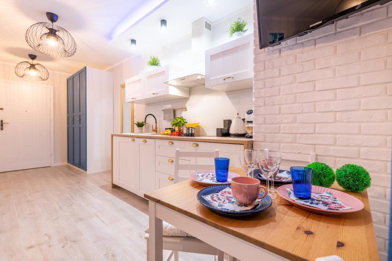 Apartament Kasztelan Lägenhet Ustrzyki Dolne Exteriör bild