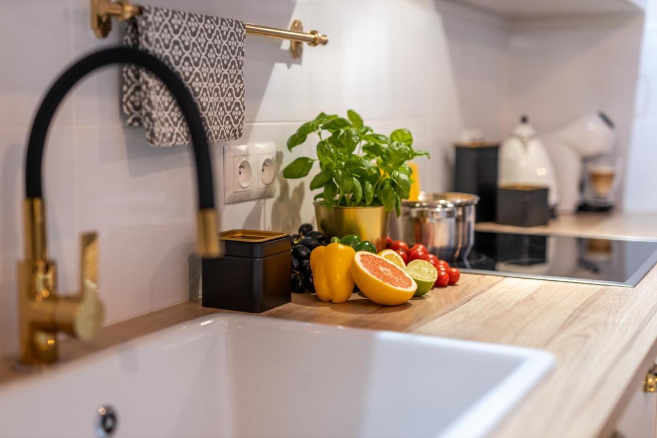 Apartament Kasztelan Lägenhet Ustrzyki Dolne Exteriör bild